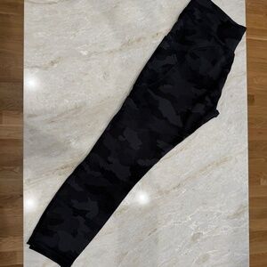 Lululemon Invigorate High Rise with Pockets, 10